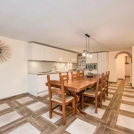 Aurora Apartment Orosei